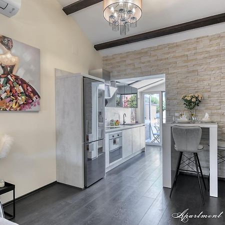 Apartamento Penthouse Leonarda With Private Parking Pula Exterior foto