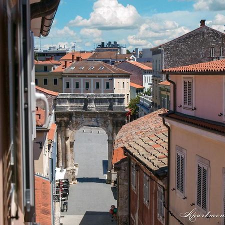Apartamento Penthouse Leonarda With Private Parking Pula Exterior foto