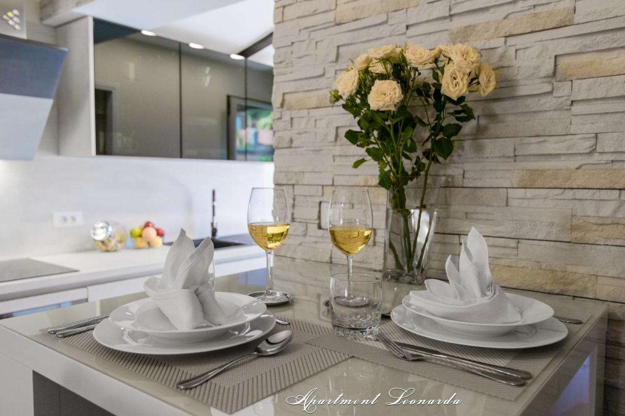 Apartamento Penthouse Leonarda With Private Parking Pula Exterior foto