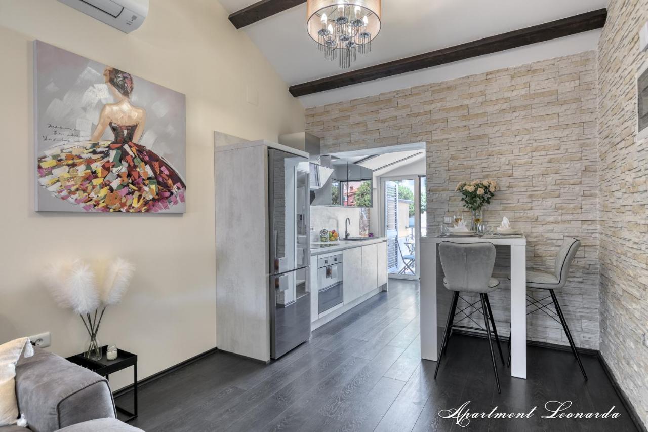 Apartamento Penthouse Leonarda With Private Parking Pula Exterior foto
